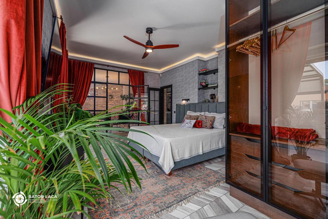 Buekk Penthouse, Panorama Jacuzzival Leilighet Miskolc Eksteriør bilde