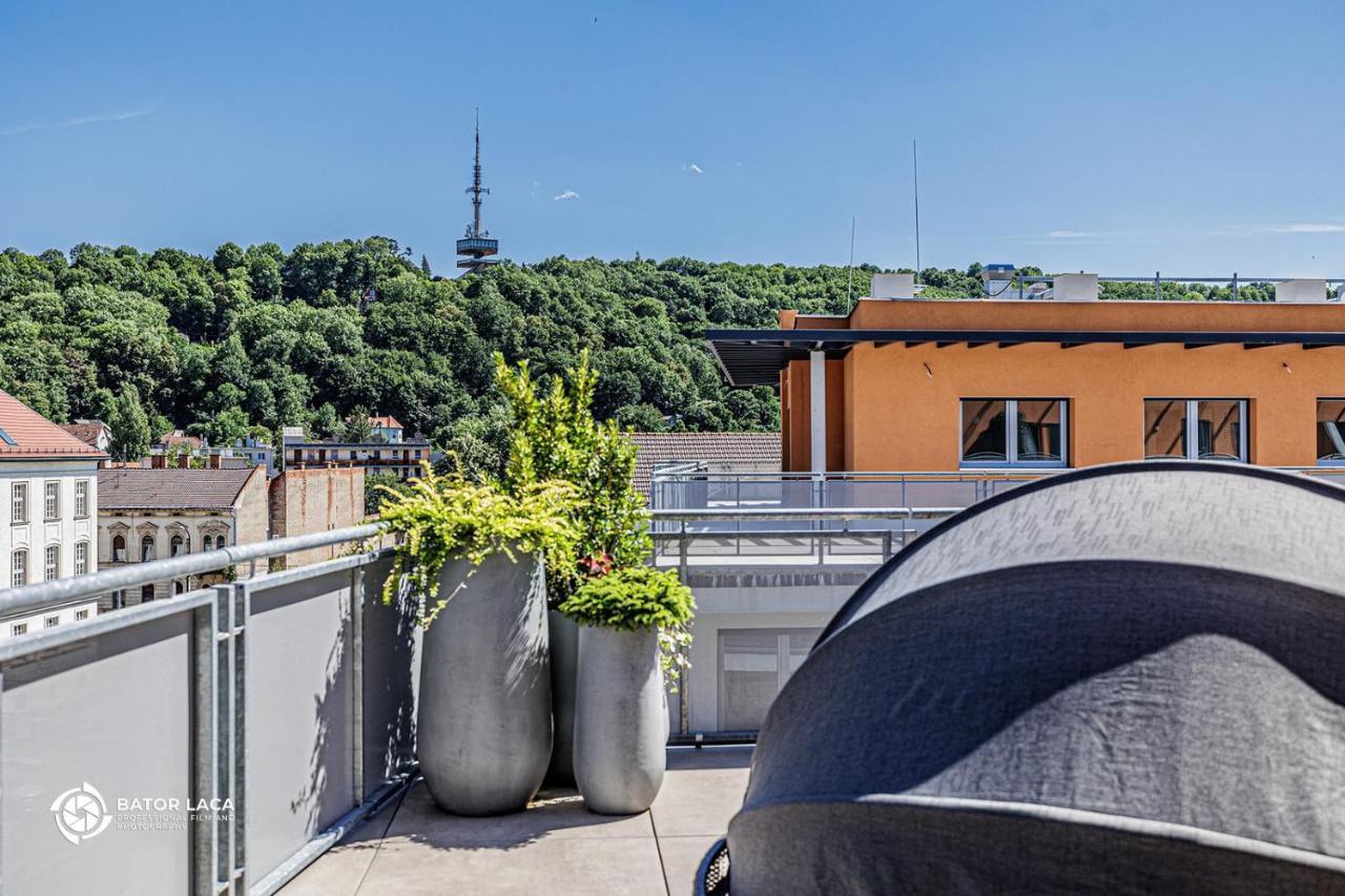 Buekk Penthouse, Panorama Jacuzzival Leilighet Miskolc Eksteriør bilde